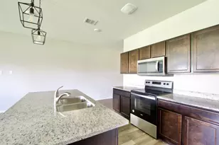 7009 Llano Dr, China Spring, TX 76633 - Photo 8