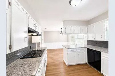 4110 Shamrock Drive, Arlington, TX 76016 - Photo 2
