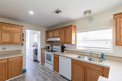 401 Haynes Street, Merkel, TX 79536 - Photo 8