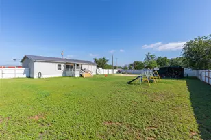 401 Haynes St, Merkel, TX 79536 - Photo 34