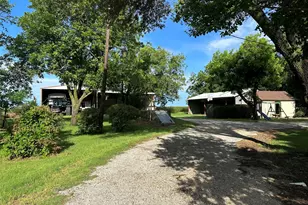 604 Harrel Ave, Bynum, TX 76631 - Photo 6