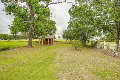 1288 Fm 67, Covington, TX 76636 - Photo 22