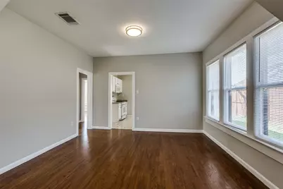 5011 Parkland Avenue, Dallas, TX 75235 - Photo 10