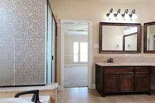 12381 Summertree Dr, Frisco, TX 75035 - Photo 16