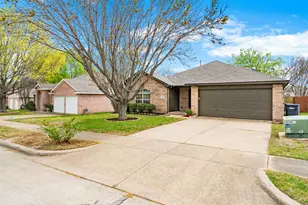 1011 Ridgecrest Dr, McKinney, TX 75069 - Photo 4
