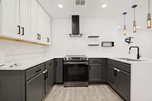 1301 Cardinal St, Arlington, TX 76010 - Photo 10