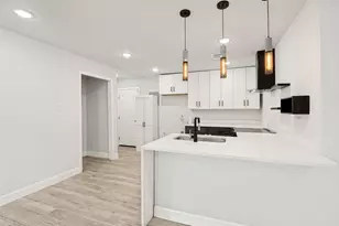 1301 Cardinal St, Arlington, TX 76010 - Photo 8