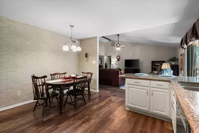 7016 Greenspring Drive, Arlington, TX 76016 - Photo 12