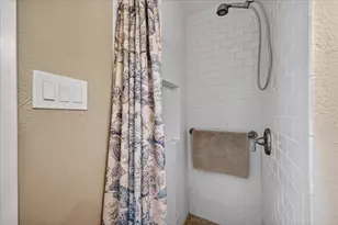 2400 Kings Country Dr, Irving, TX 75038 - Photo 18