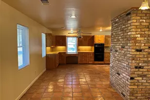 2301 Post Oak Rd, Abilene, TX 79605 - Photo 2