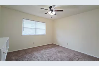 738 Kingswood Avenue, Richardson, TX 75080 - Photo 12