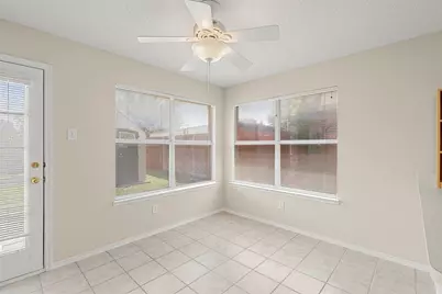 308 Valley Ridge Drive, Red Oak, TX 75154 - Photo 10