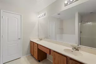 308 Vly Rdg Dr, Red Oak, TX 75154 - Photo 12
