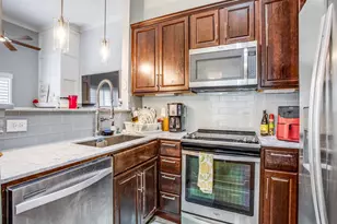 2201 Wolf St, Dallas, TX 75201 - Photo 8
