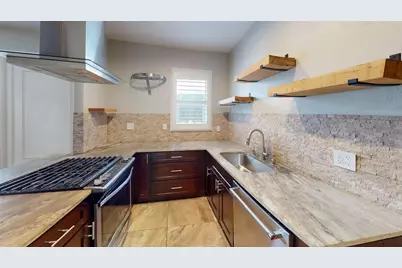 642 N Tyler Street, Dallas, TX 75208 - Photo 6