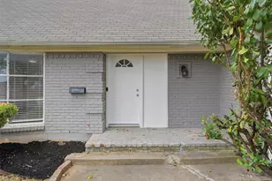 2121 Canton Dr, Fort Worth, TX 76112 - Photo 4