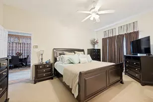 5651 Centeridge Dr, Dallas, TX 75249 - Photo 18