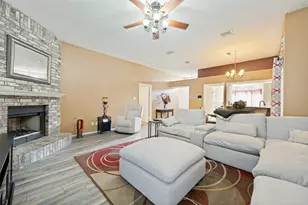5651 Centeridge Dr, Dallas, TX 75249 - Photo 8