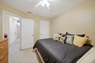 5651 Centeridge Drive, Dallas, TX 75249 - Photo 16
