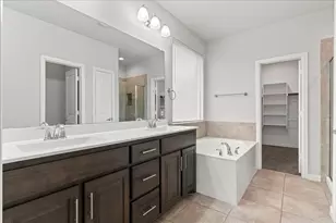 1117 Scotney Ln, Saginaw, TX 76131 - Photo 14
