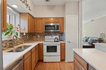 5859 Frankford Road #1101, Dallas, TX 75252 - Photo 14