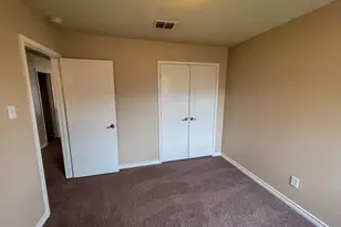 604 Trillium Ln, DeSoto, TX 75115 - Photo 2