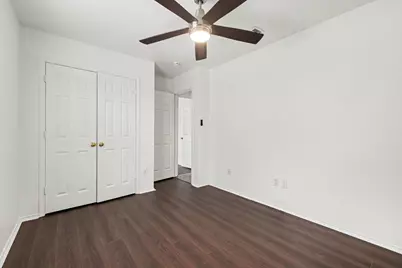 221 Los Angeles Drive, Glenn Heights, TX 75154 - Photo 22