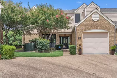 215 Cimarron Trail #1, Irving, TX 75063 - Photo 1