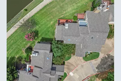 215 Cimarron Trail #1, Irving, TX 75063 - Photo 36
