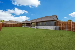 308 Meadowlands Dr, Denton, TX 76210 - Photo 20