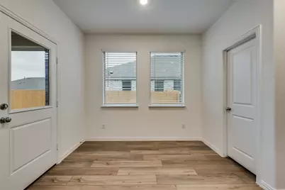 917 Dustwood Drive, Fort Worth, TX 76052 - Photo 12