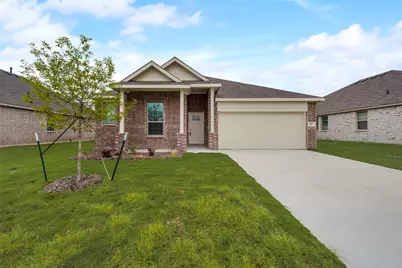 917 Dustwood Drive, Fort Worth, TX 76052 - Photo 1