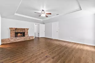 6501 Lake Side Cir, North Richland Hills, TX 76180 - Photo 18