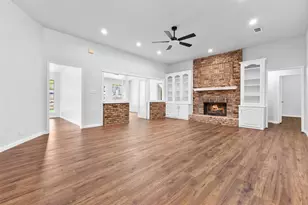 6501 Lake Side Cir, North Richland Hills, TX 76180 - Photo 14