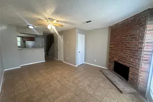 9447 Olde Towne Row, Dallas, TX 75227 - Photo 2