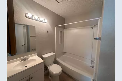9447 Olde Towne Row, Dallas, TX 75227 - Photo 18
