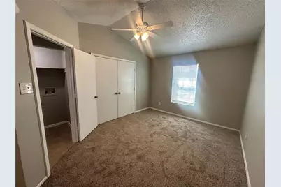 9447 Olde Towne Row, Dallas, TX 75227 - Photo 16