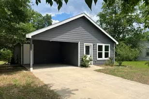 1204 Craddock St, Commerce, TX 75428 - Photo 2