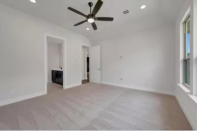 11736 Edgewood Drive, Justin, TX 76247 - Photo 18