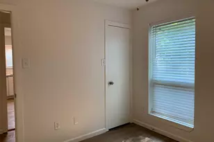 3901 Bois D Arc St, Greenville, TX 75401 - Photo 6