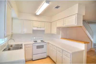 2194 Aspen Drive, Dallas, TX 75227 - Photo 4