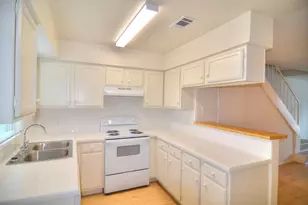 2194 Aspen Dr, Dallas, TX 75227 - Photo 4