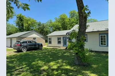 230 SW Live Oak, Dublin, TX 76446 - Photo 2