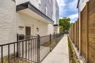 5633 Live Oak St, Dallas, TX 75206 - Photo 1