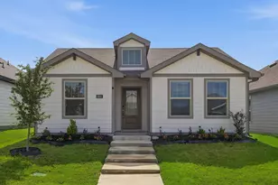 2821 Bursera Ln, Fort Worth, TX 76108 - Photo 2
