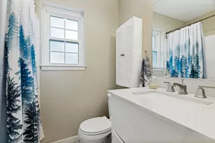 1121 W Redbud Dr, Hurst, TX 76053 - Photo 18