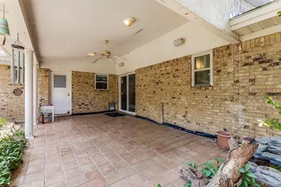 1121 W Redbud Drive, Hurst, TX 76053 - Photo 24