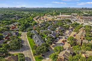 15151 Berry Trail, Dallas, TX 75248 - Photo 10