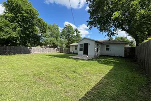 1821 Sandy Ln, Mesquite, TX 75149 - Photo 16