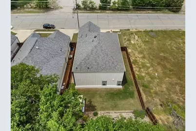 614 N M L King Jr Boulevard, Grand Prairie, TX 75050 - Photo 26